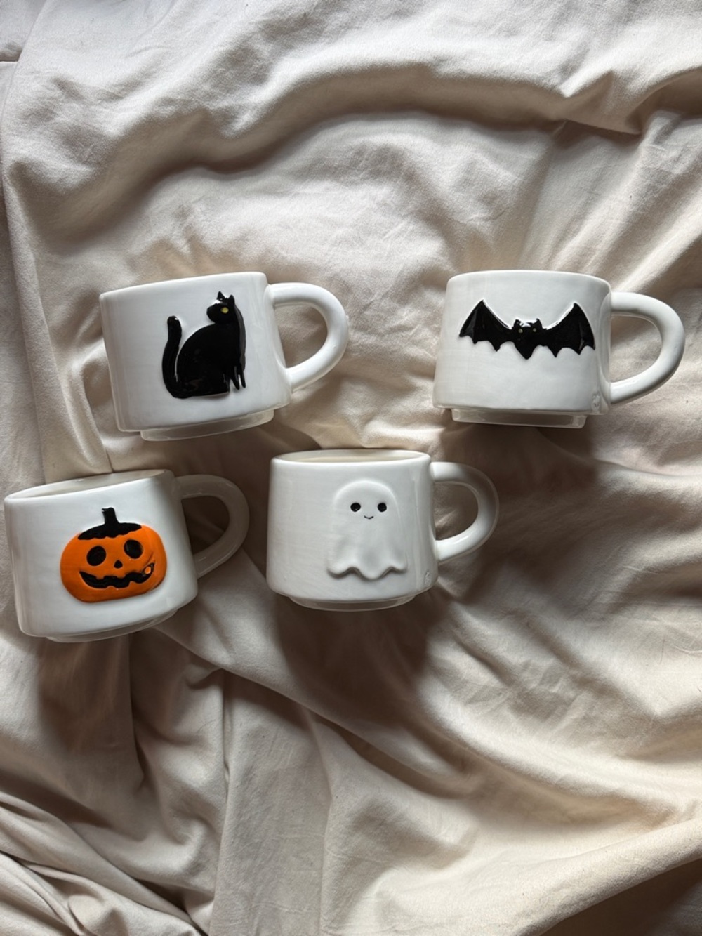 Halloween coffee mug set